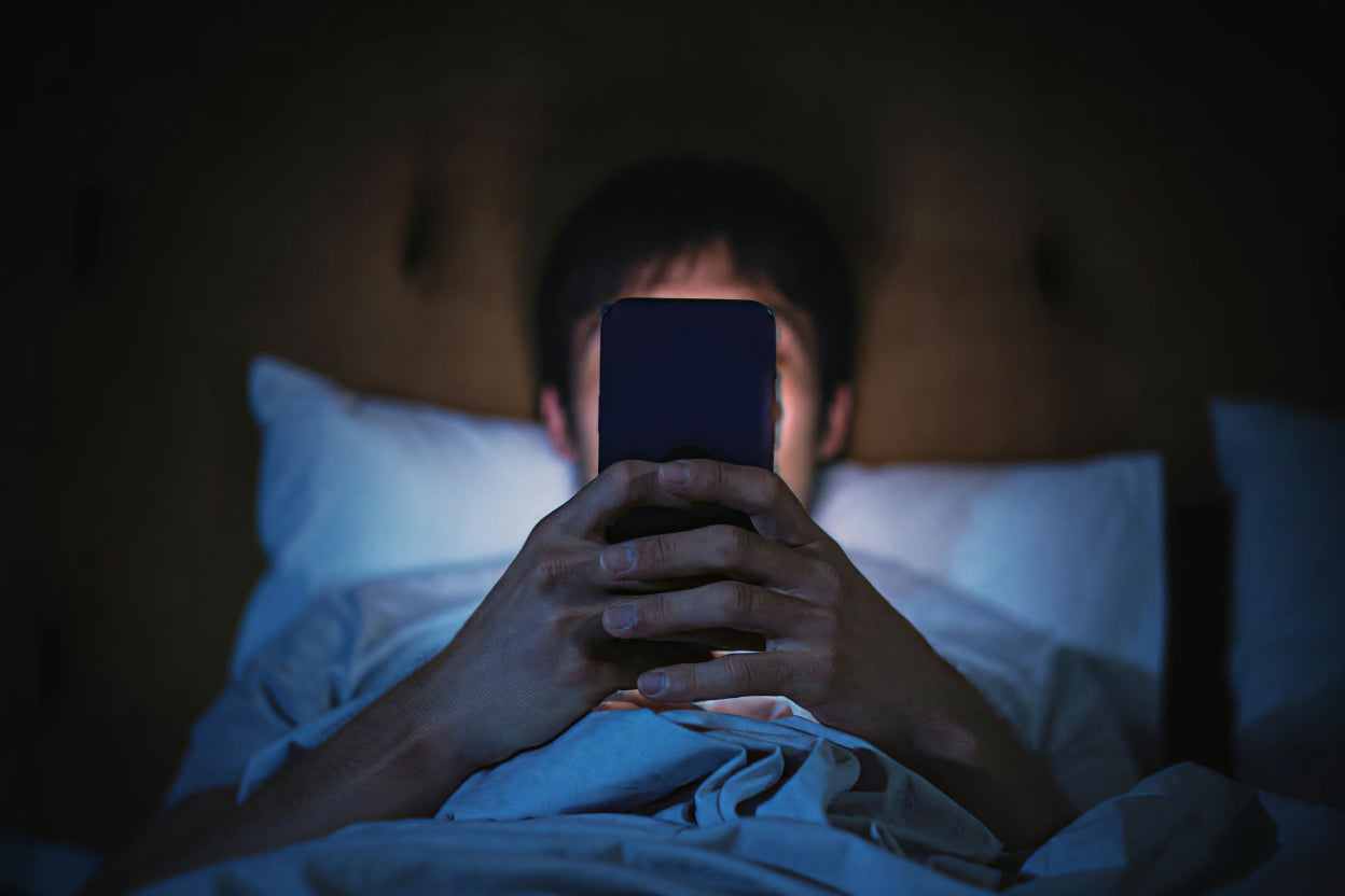 実は侮れない、寝る前の習慣。スマホは本当にダメ?翌日のために寝る前にしたいこと。