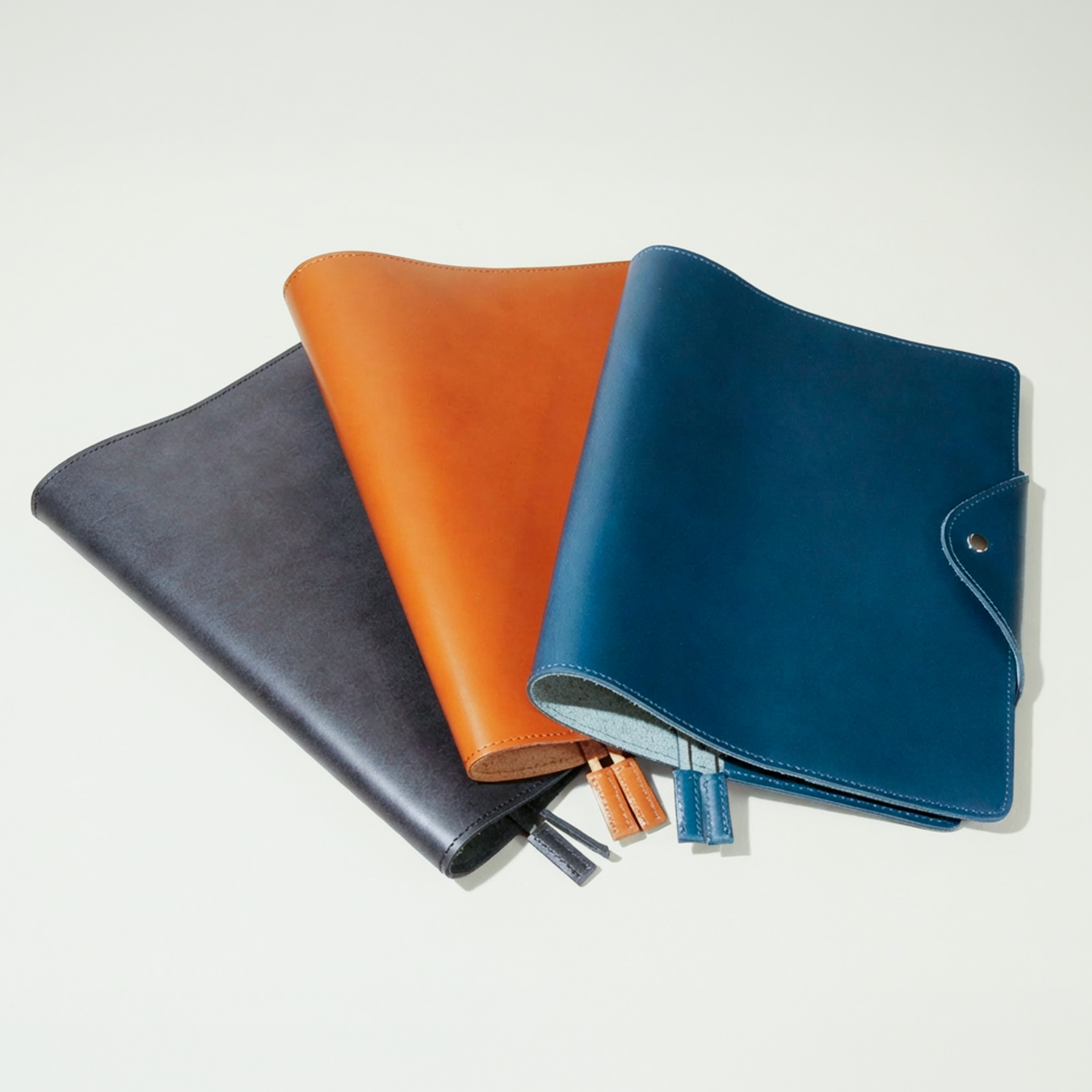 【国産本革】手帳、ノート&ブックカバー "Folio" B5サイズ